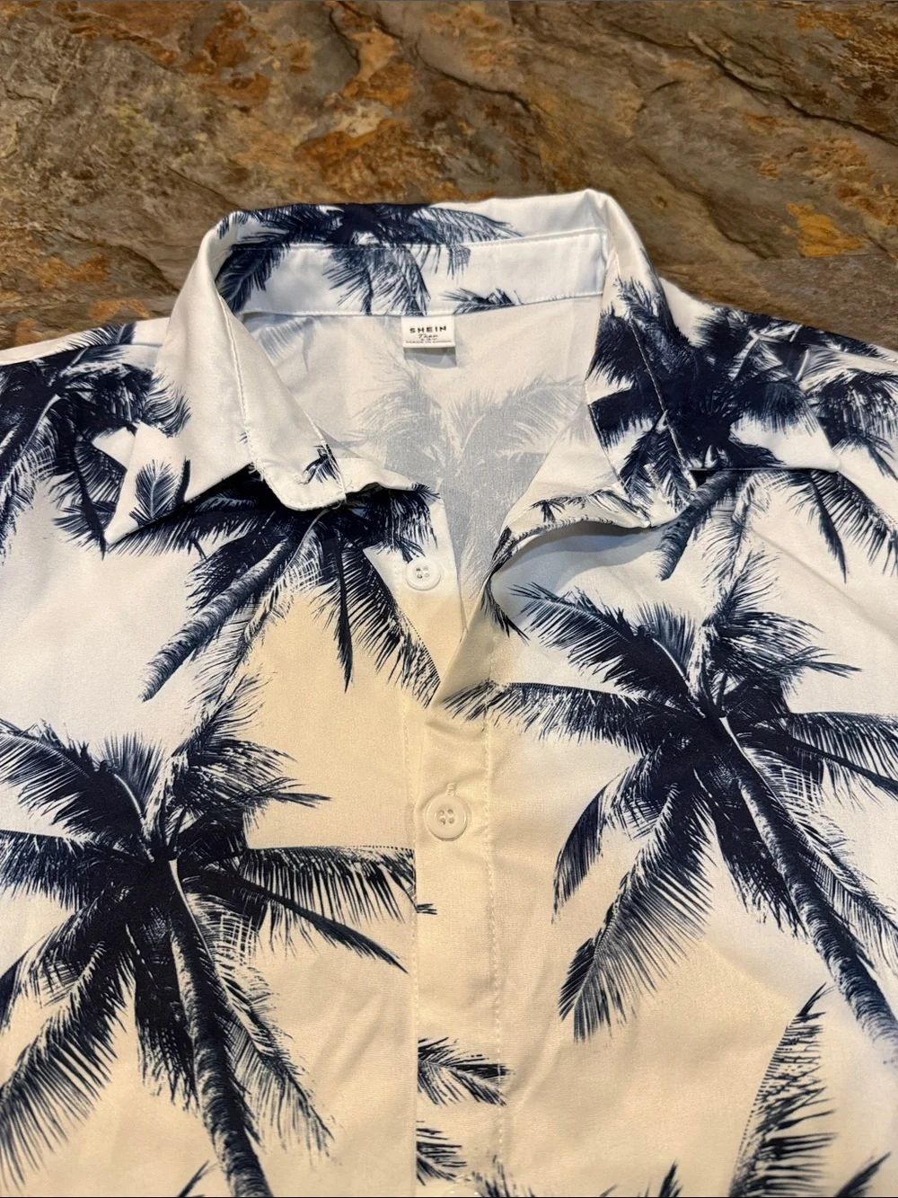 Boys youth size 13 Short-Sleeve Palm Print Shirt - White/Navy